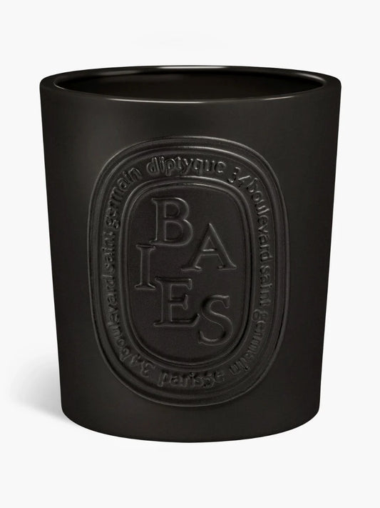 BAIES (BERRIES) VERY LARGE CANDLE - 51.3 OZ