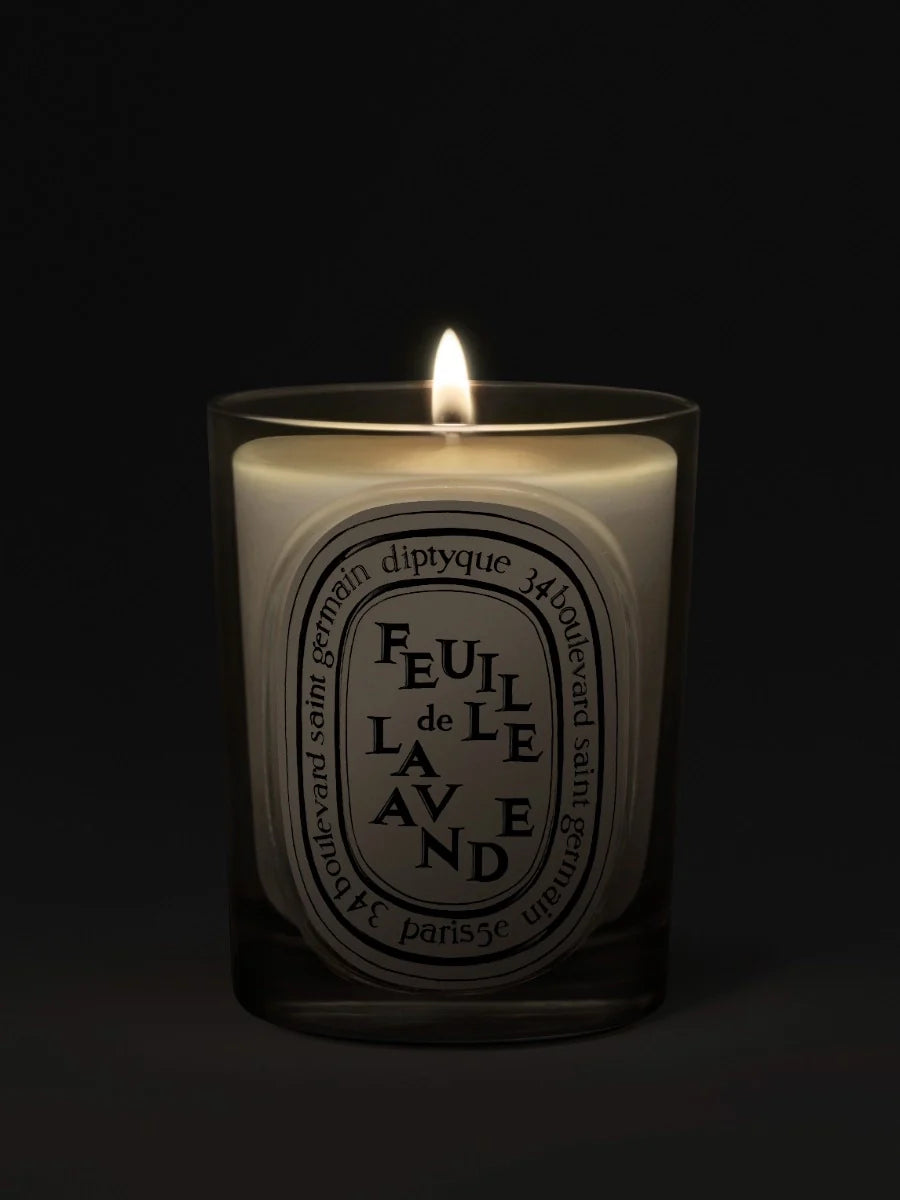 FEUILLE DE LAVANDE (LAVENDER LEAF) CLASSIC CANDLE CLASSIC - 6.7 OZ