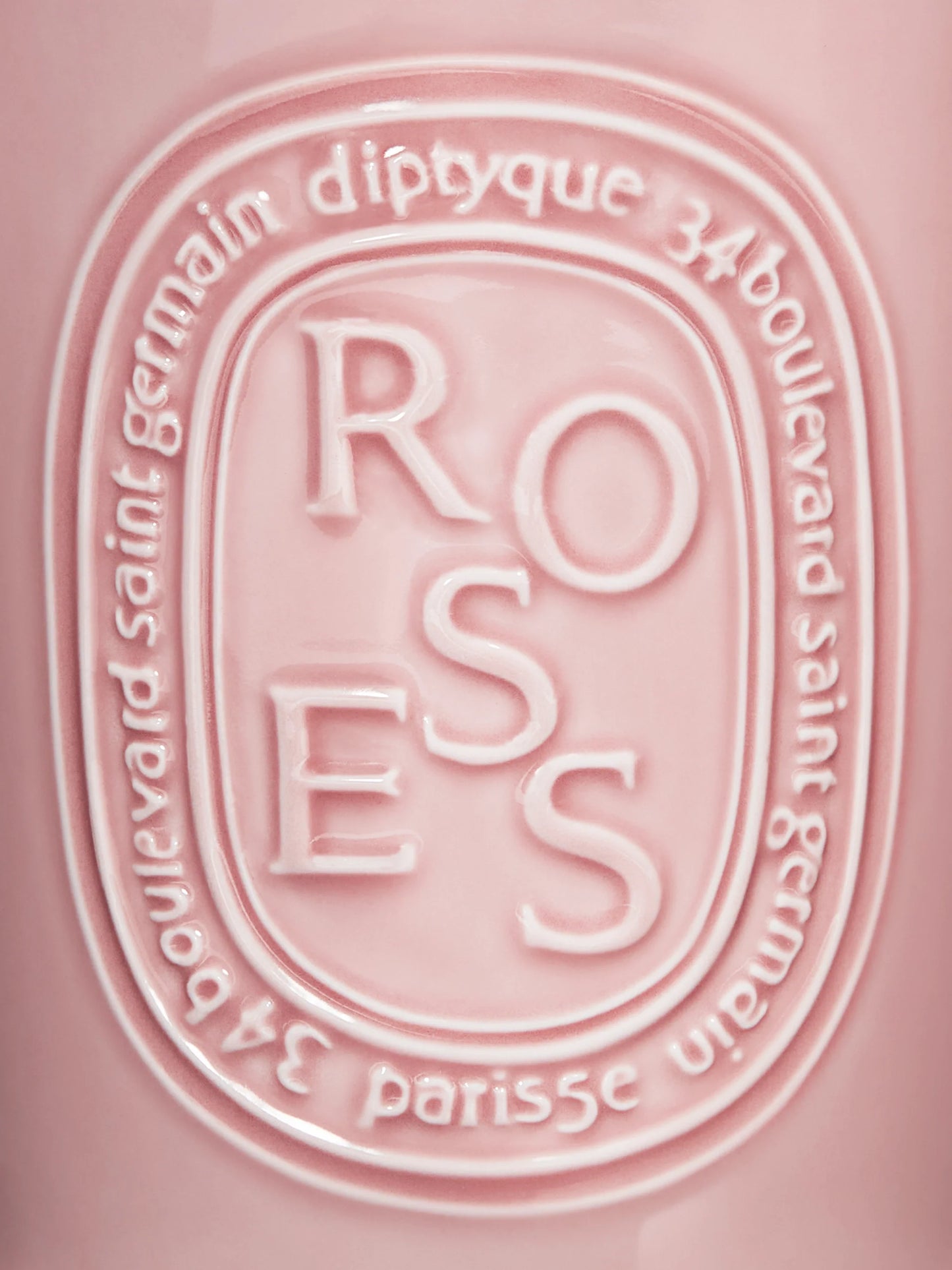 ROSES LARGE CANDLE - 21.2 OZ