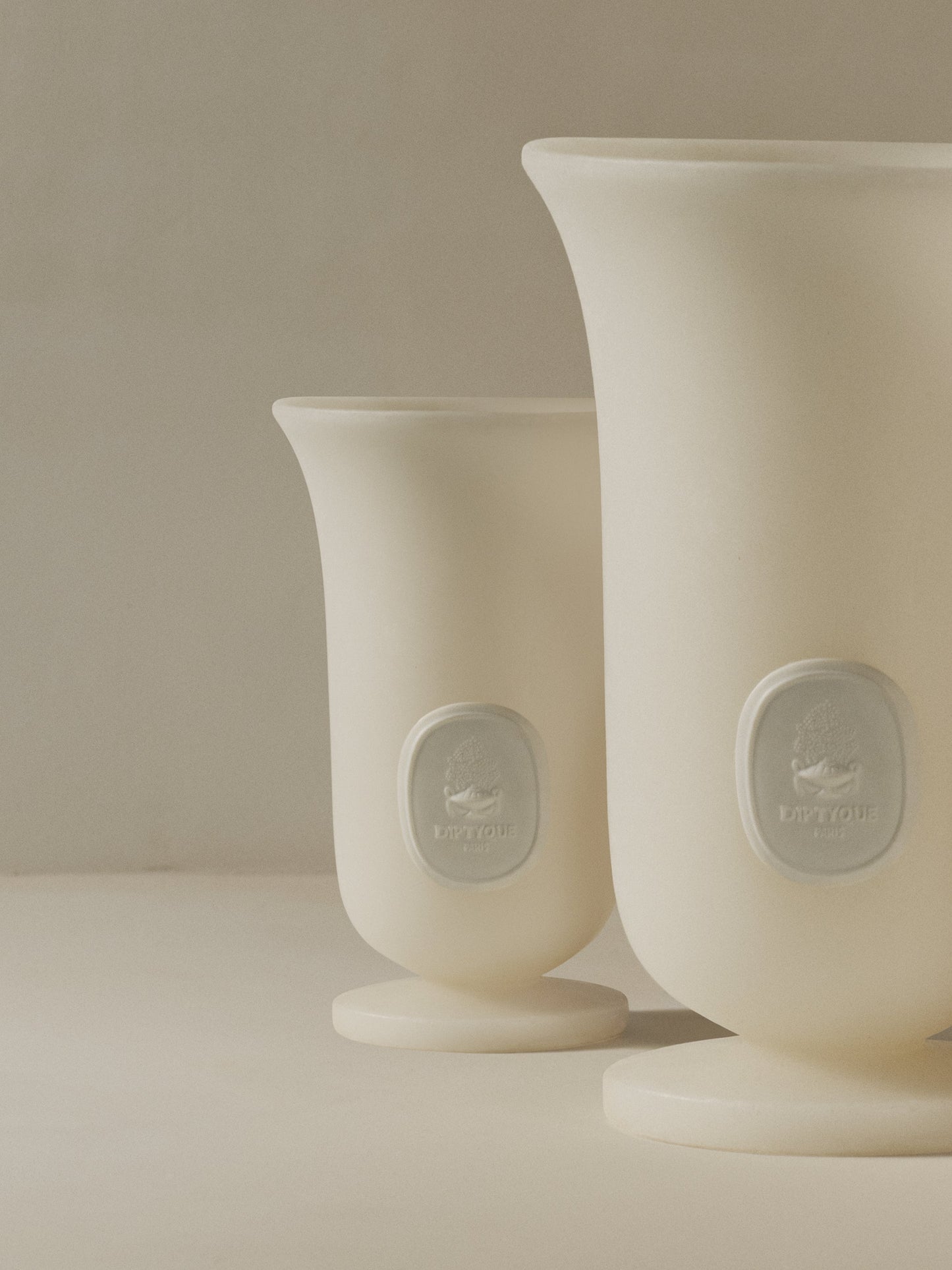 White Medicis vase - Small